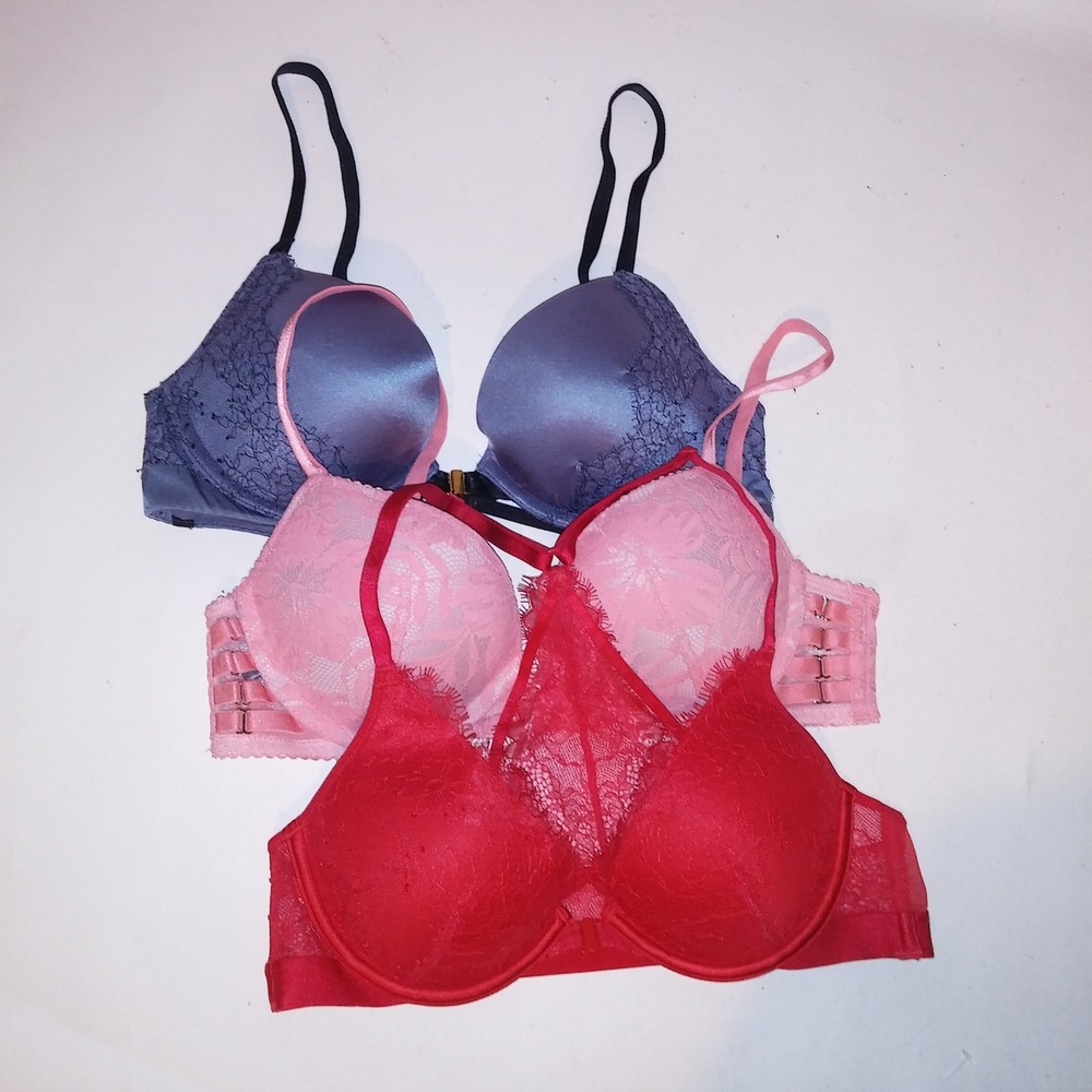 Victoria Secret Bra 34B Set of 3 Red Pink Lace Front Close Push Up & Lined